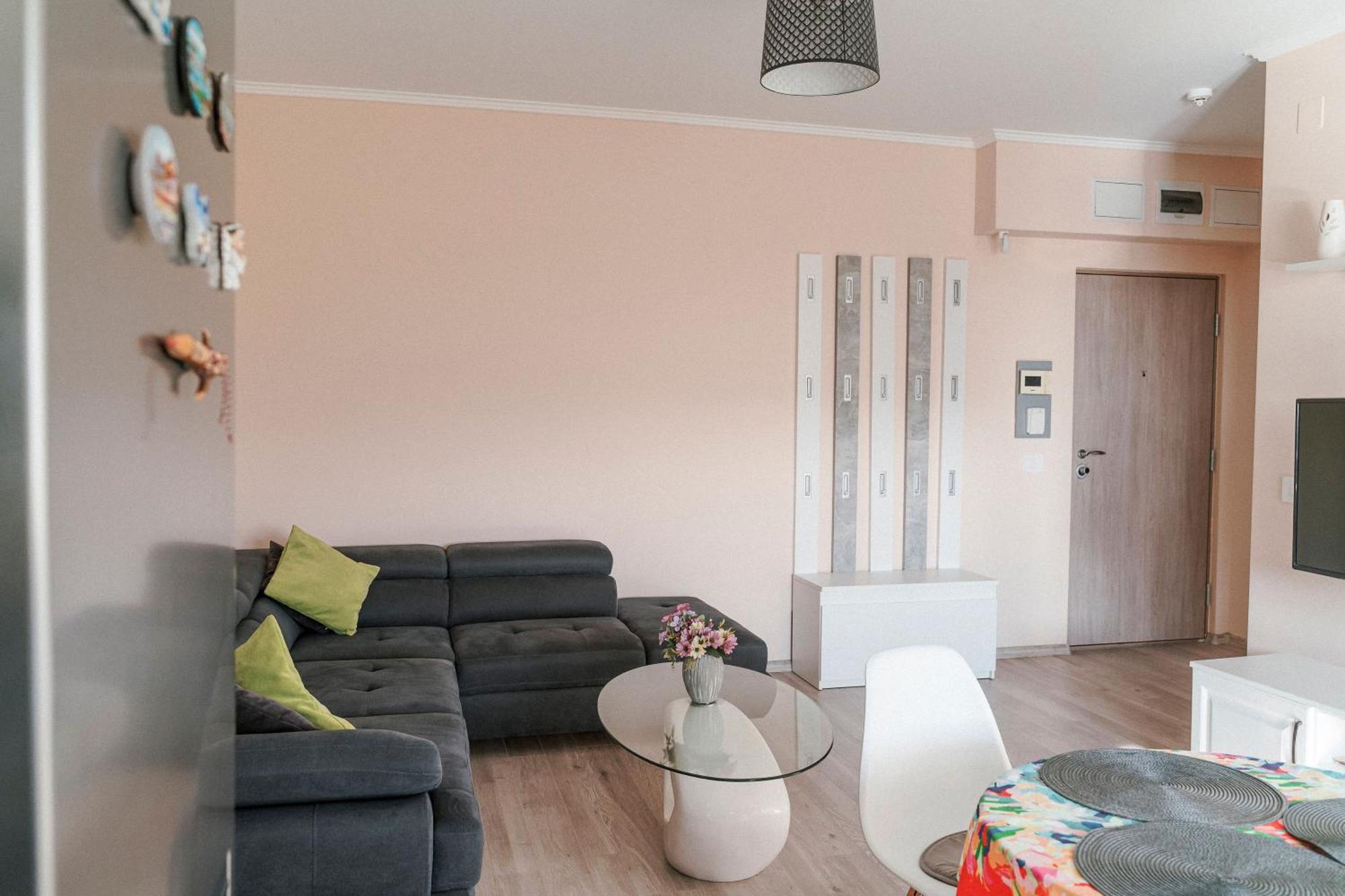 M&M Apartment Oradea Eksteriør billede
